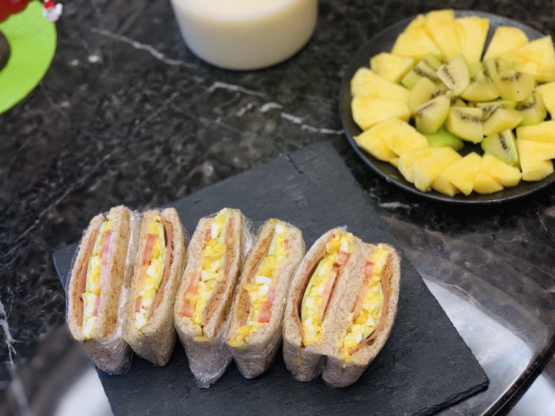 吐司这样吃-一周减脂三明治不重样