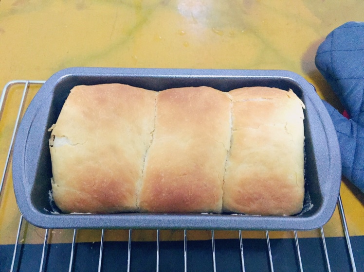 全蛋白奶香手撕吐司--#皮黑森林#