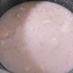 香芋椰漿西米糖水的做法 步骤4