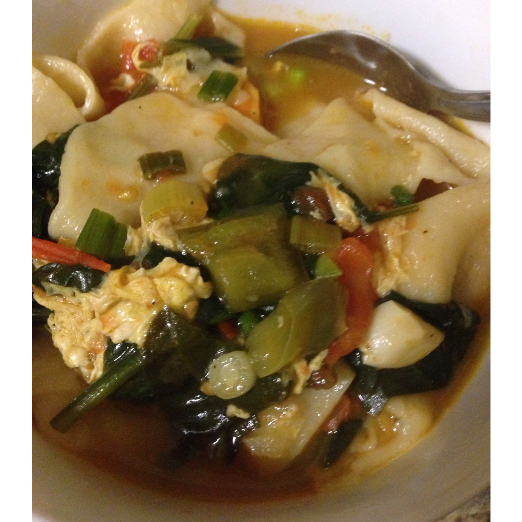 西红柿鸡蛋疙瘩汤