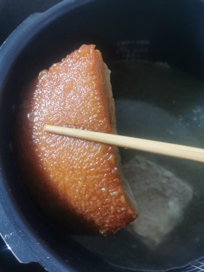 厨师长教你：“咸烧白”的正宗做法，一看就有食欲