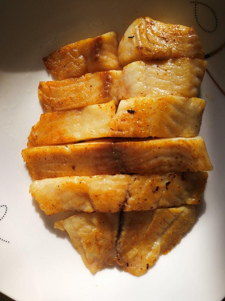 香煎鲷鱼