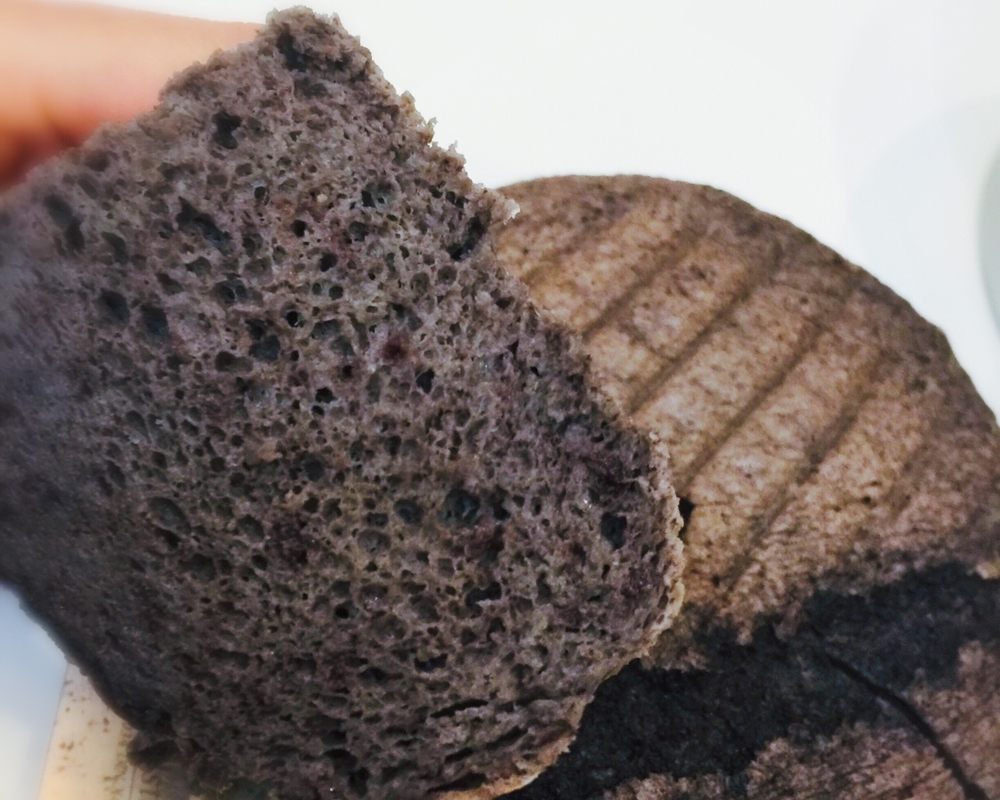 宝宝辅食-蒸蛋糕（椰香小米米粉黑米糕）的做法