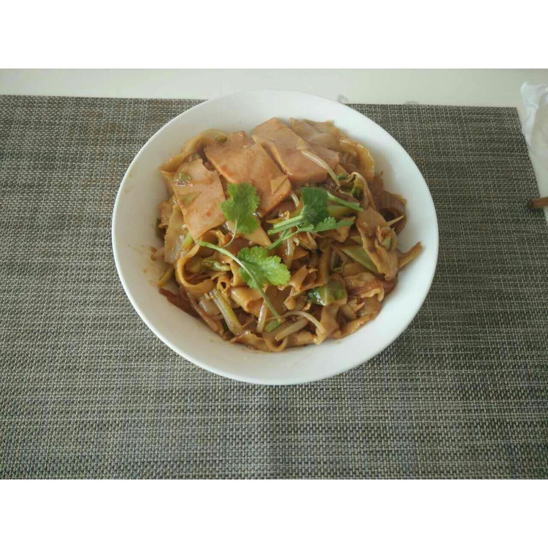 炒刀削面