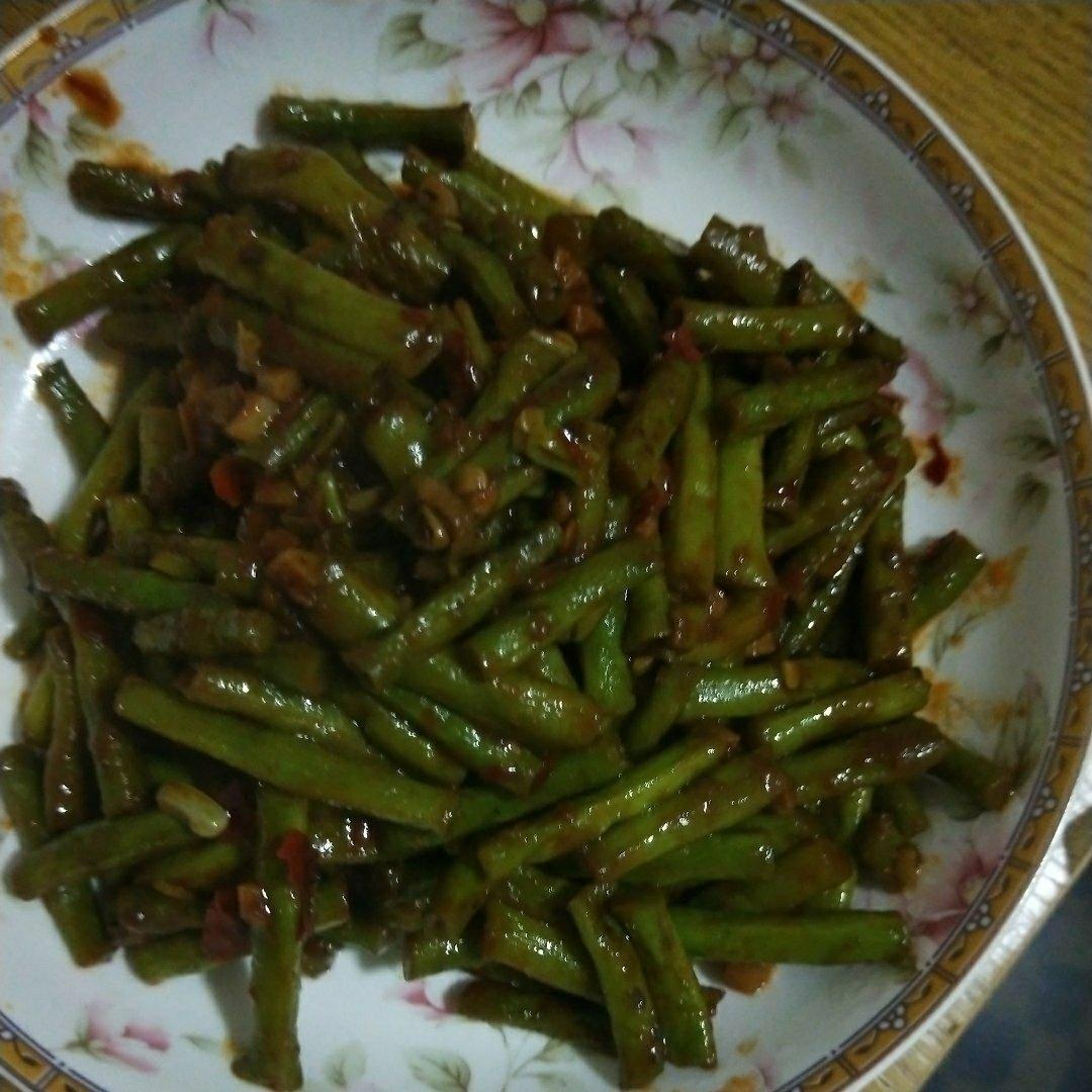 超下饭的豆瓣酱炒豇豆