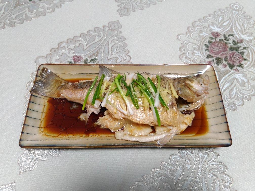 清蒸鱼（桂鱼、鲈鱼、多宝、鳊鱼均适用）
