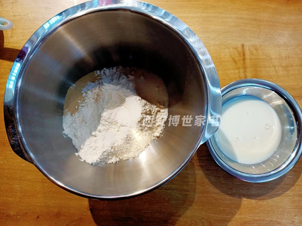 纯奶手撕吐司的做法 步骤1