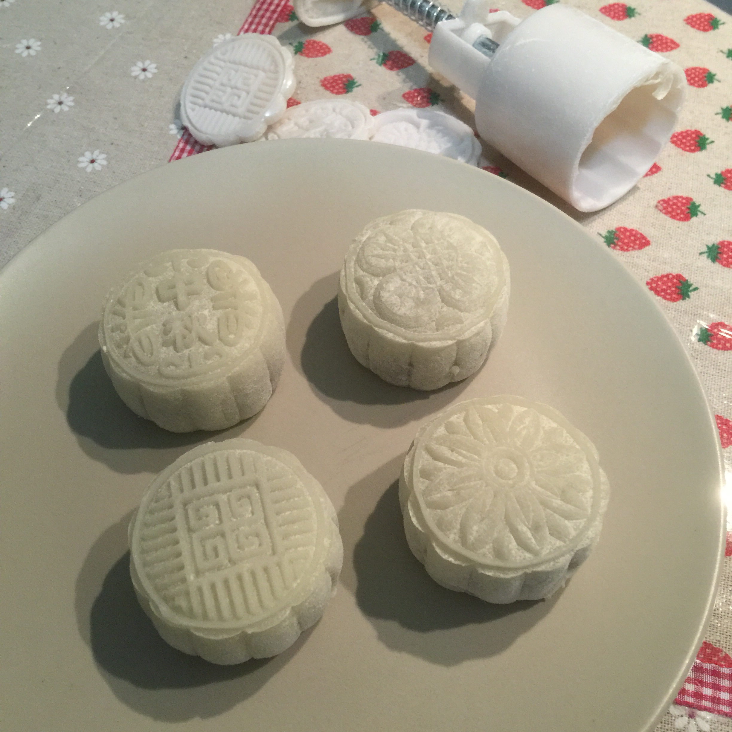 《Tinrry下午茶》冰皮月饼（奶黄馅）