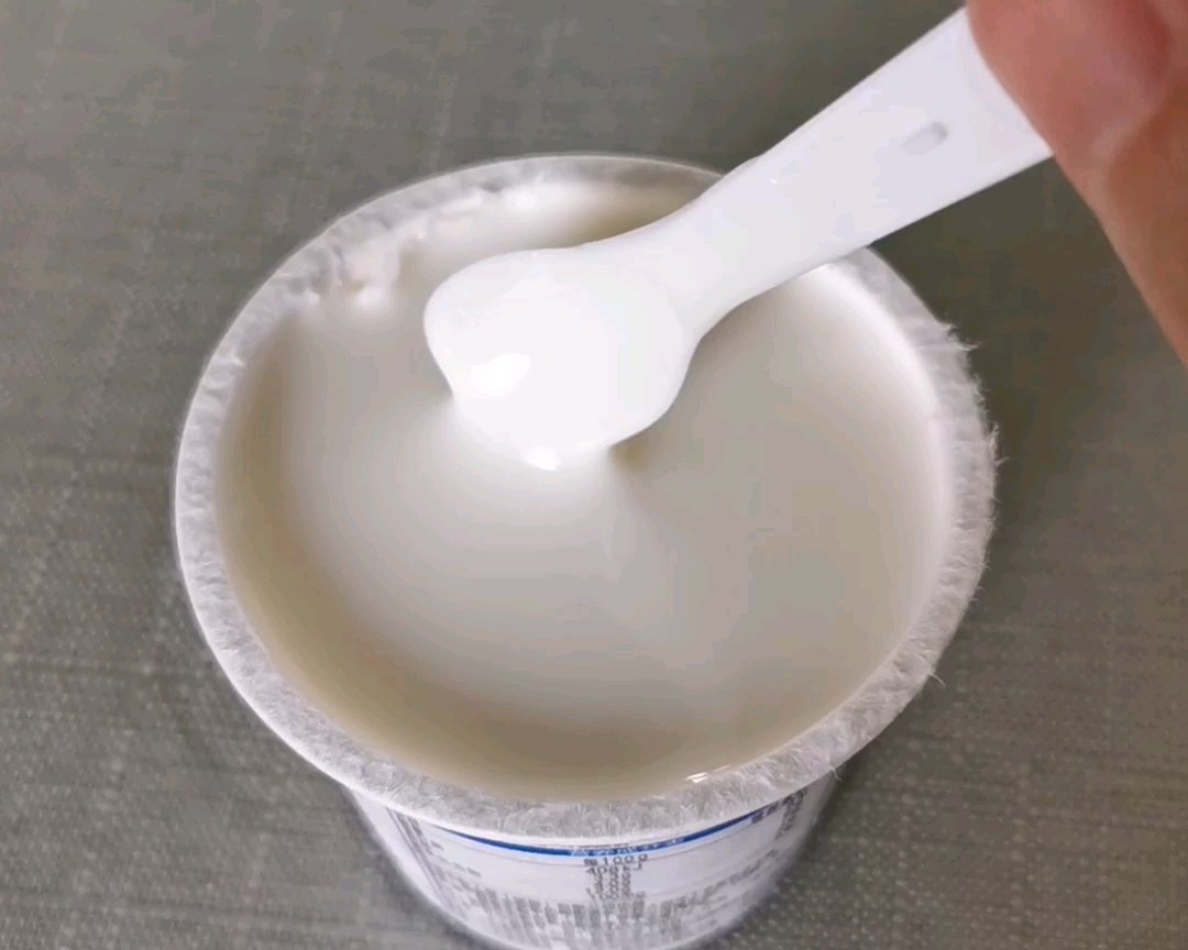 烤箱-自制酸奶（超简单容器消毒）的做法 步骤3