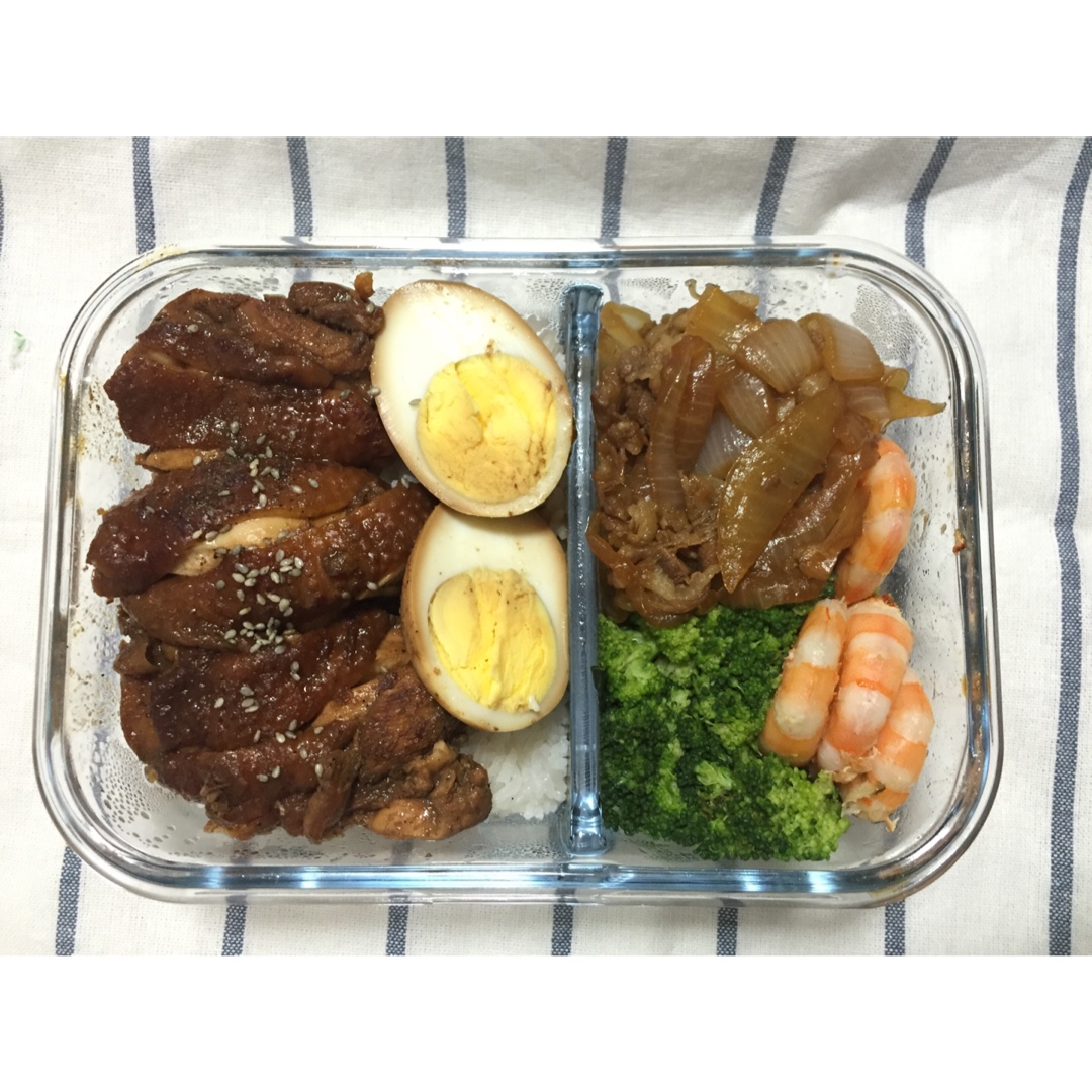 黑椒鸡腿饭