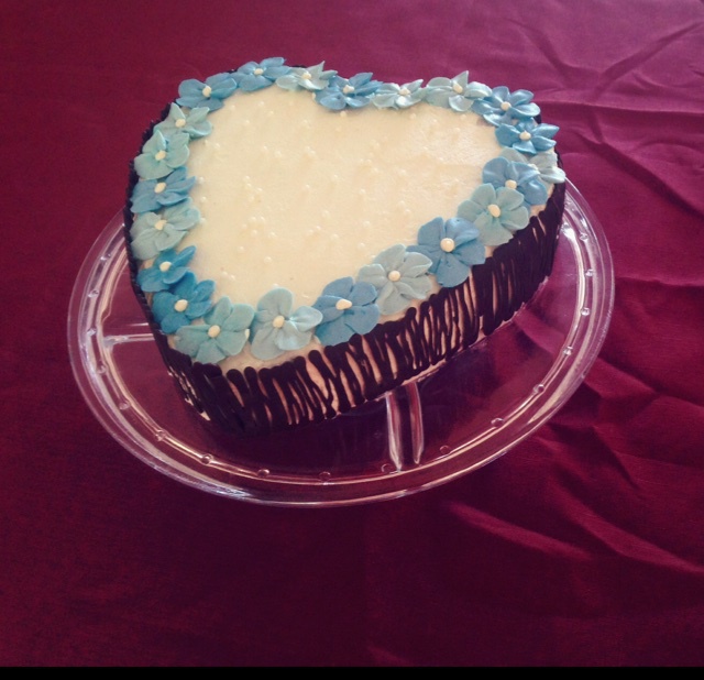 超简单完美戚风蛋糕（6寸2蛋）附打发、翻拌、脱模视频