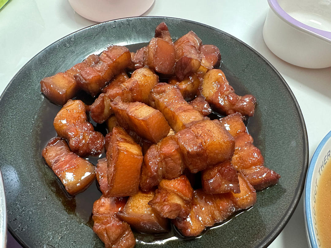 不焯水不放油的家常红烧肉