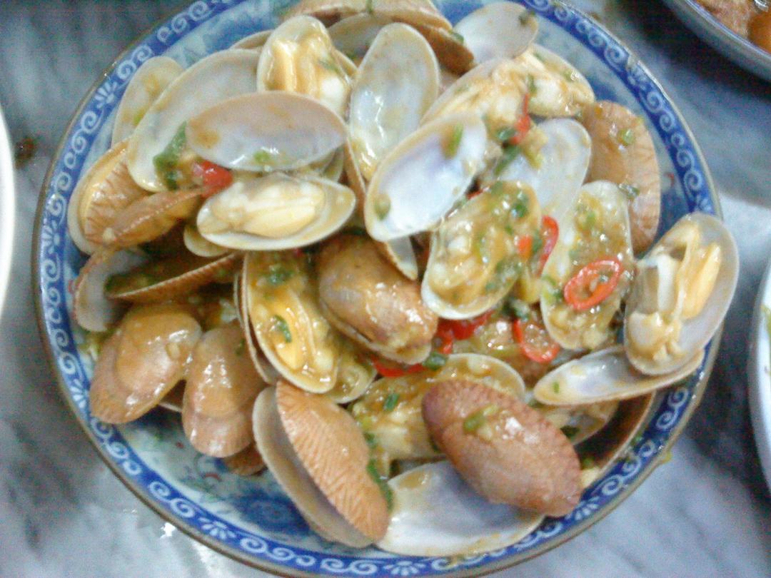 清炒花甲的做法