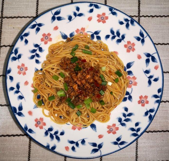 好吃到舔盘‼️酱香浓郁！快手肉末拌面