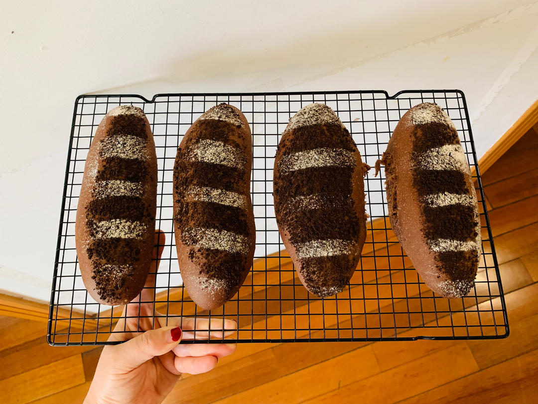 摩卡咖啡坚果软欧面包