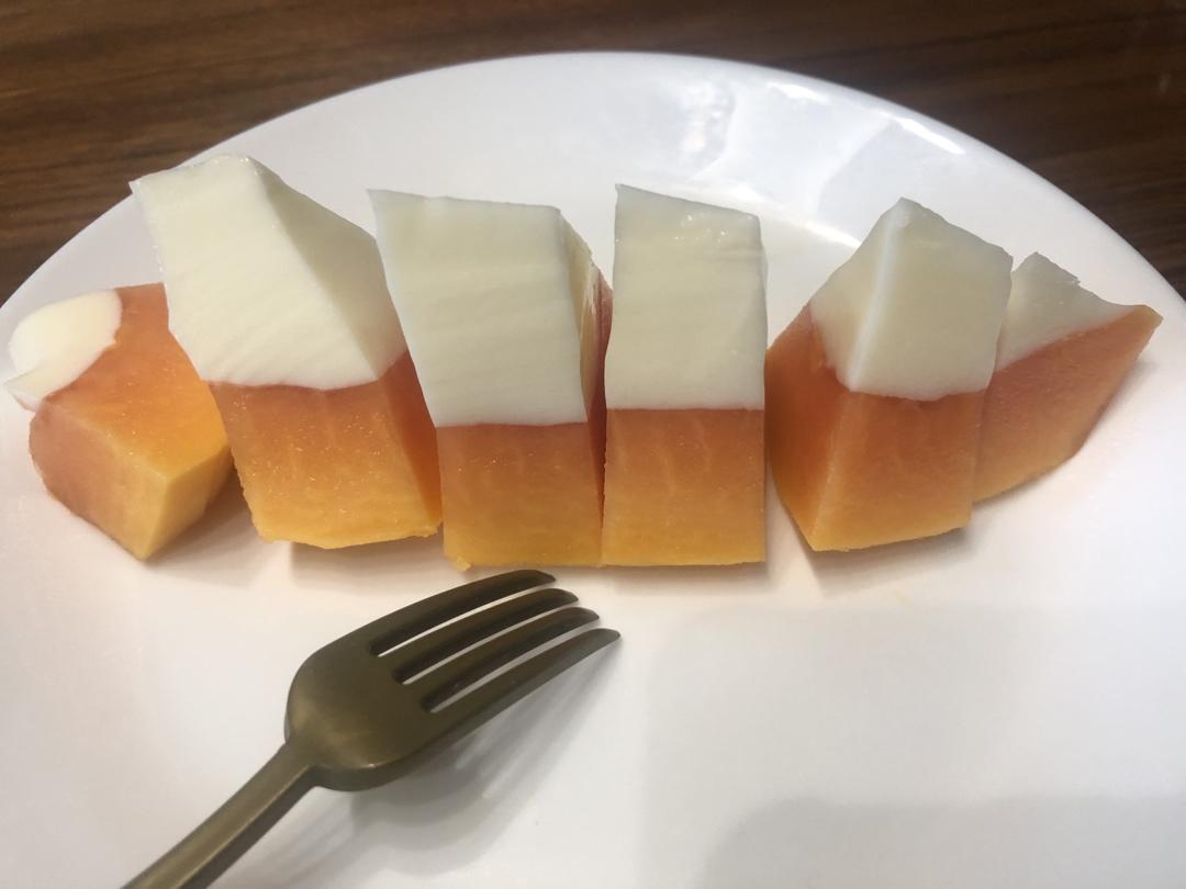 牛奶木瓜冻