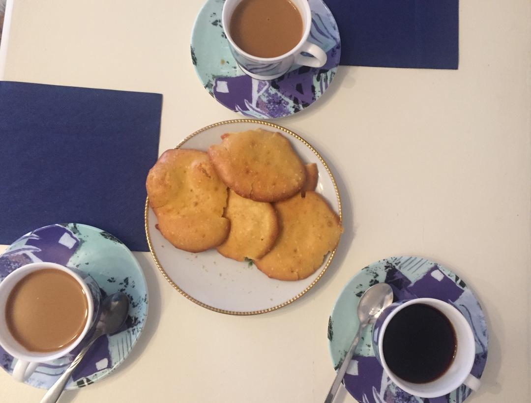 小时候的味道 — 芝麻鸡蛋薄脆饼干