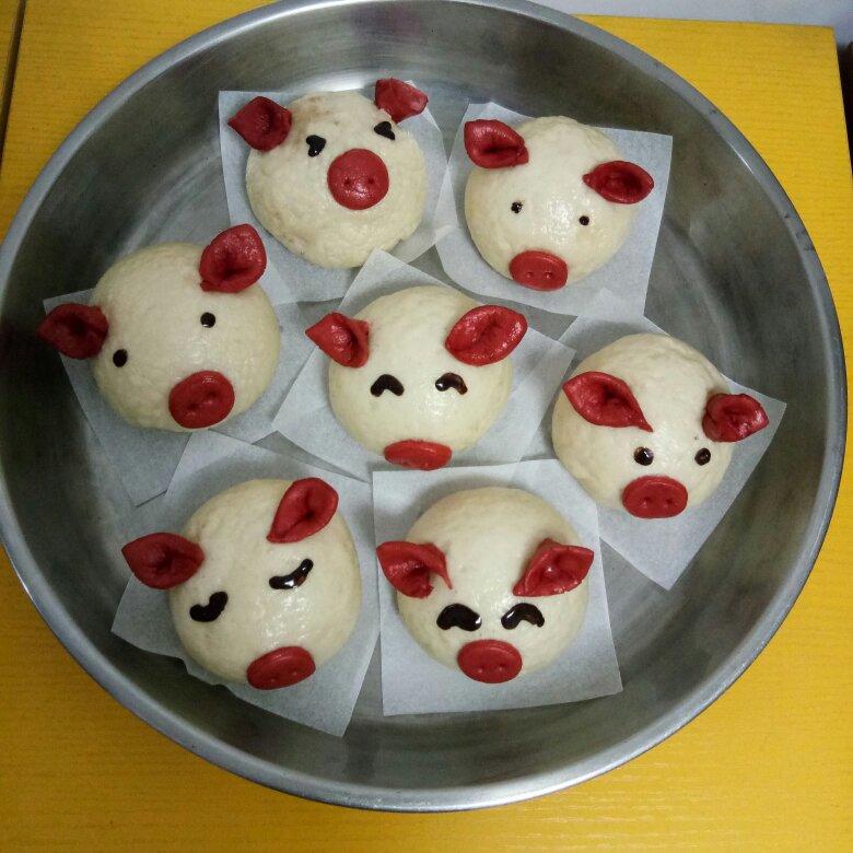 小猪馒头