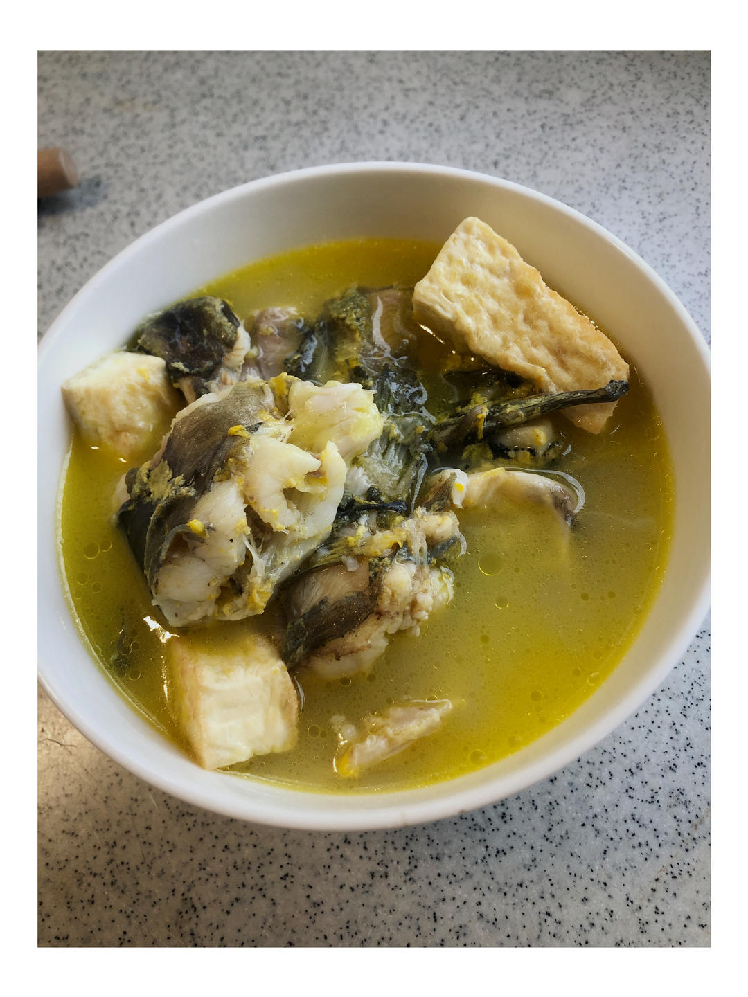 黄骨鱼（黄甲鱼）焖豆腐