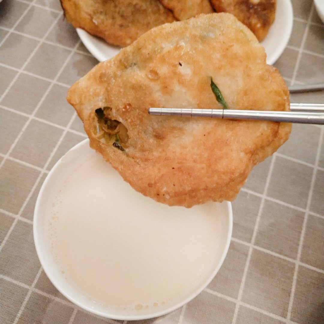 炸青萝卜丝油饼（炸面鱼）