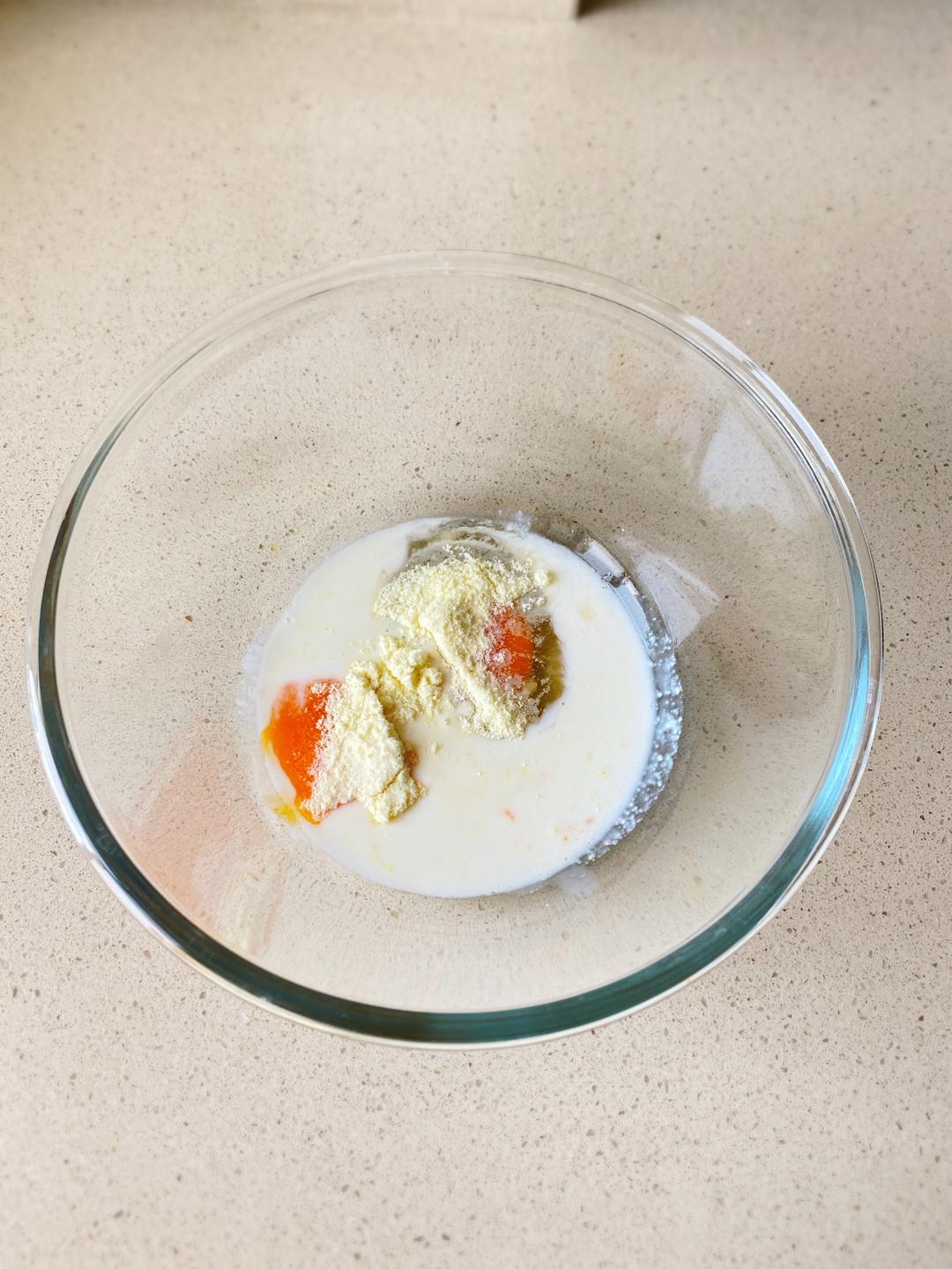 纯奶手撕吐司的做法 步骤1