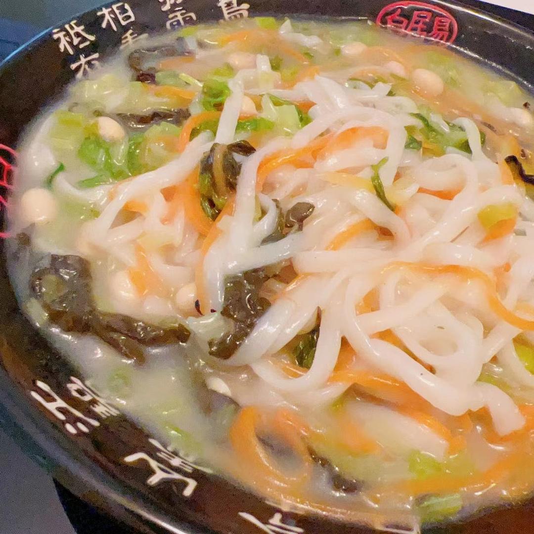 芝麻叶粉浆面条&糊涂面(河南小吃)