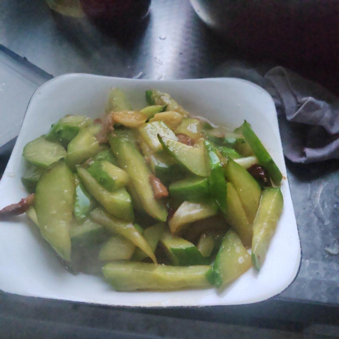 黄瓜炒肉🥳