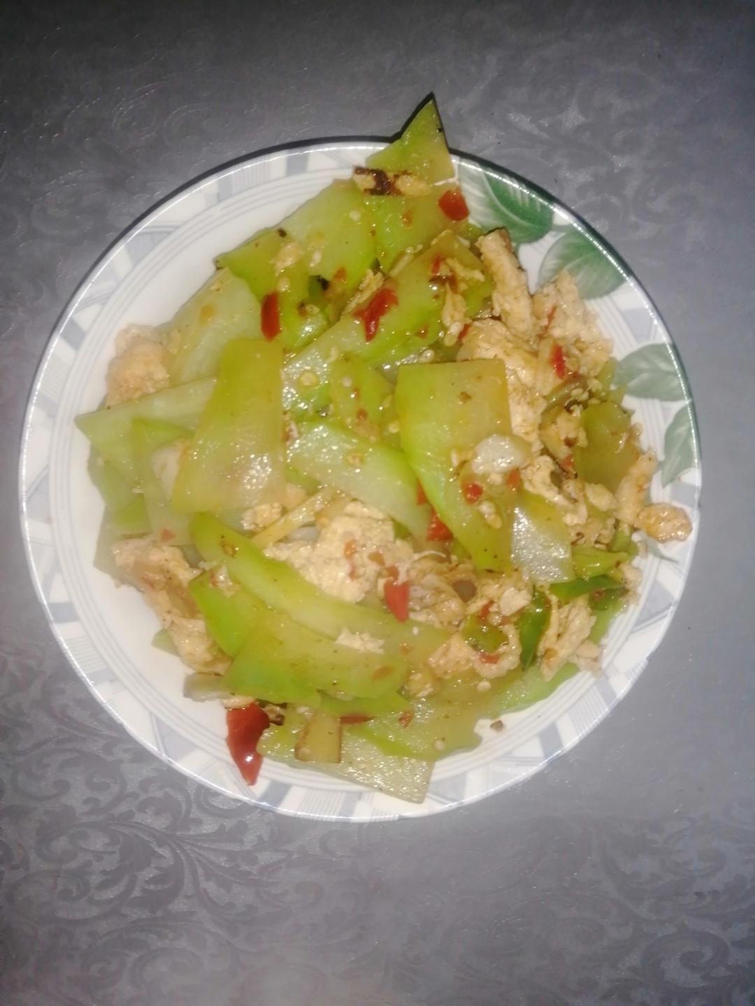 家常素菜佛手瓜炒鸡蛋🥚