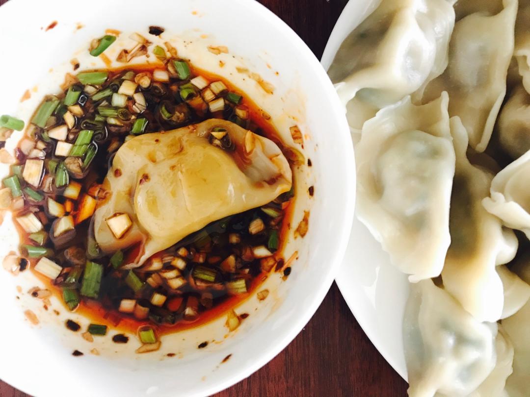 私家饺子蘸酱
