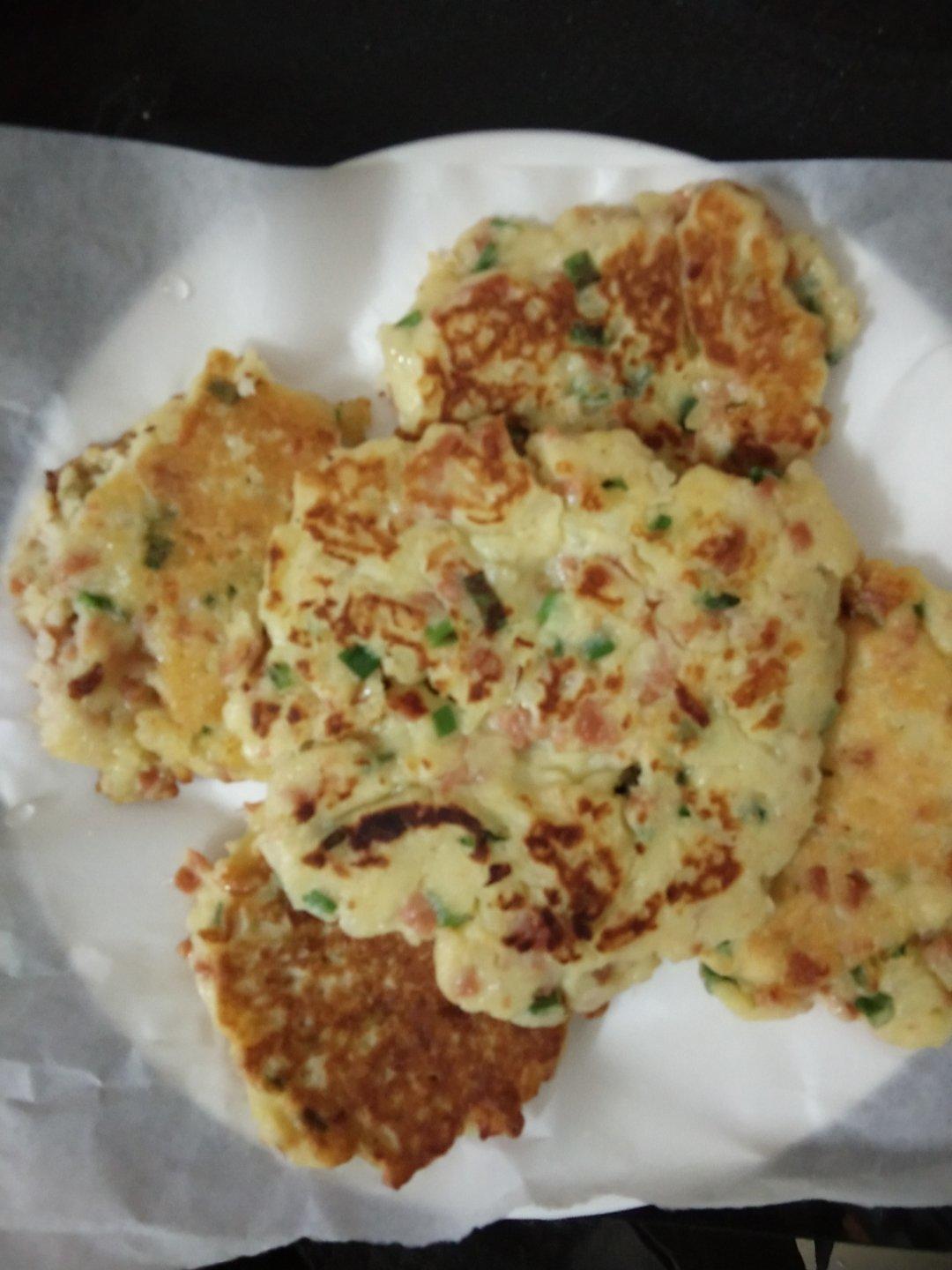 鸡蛋土豆饼