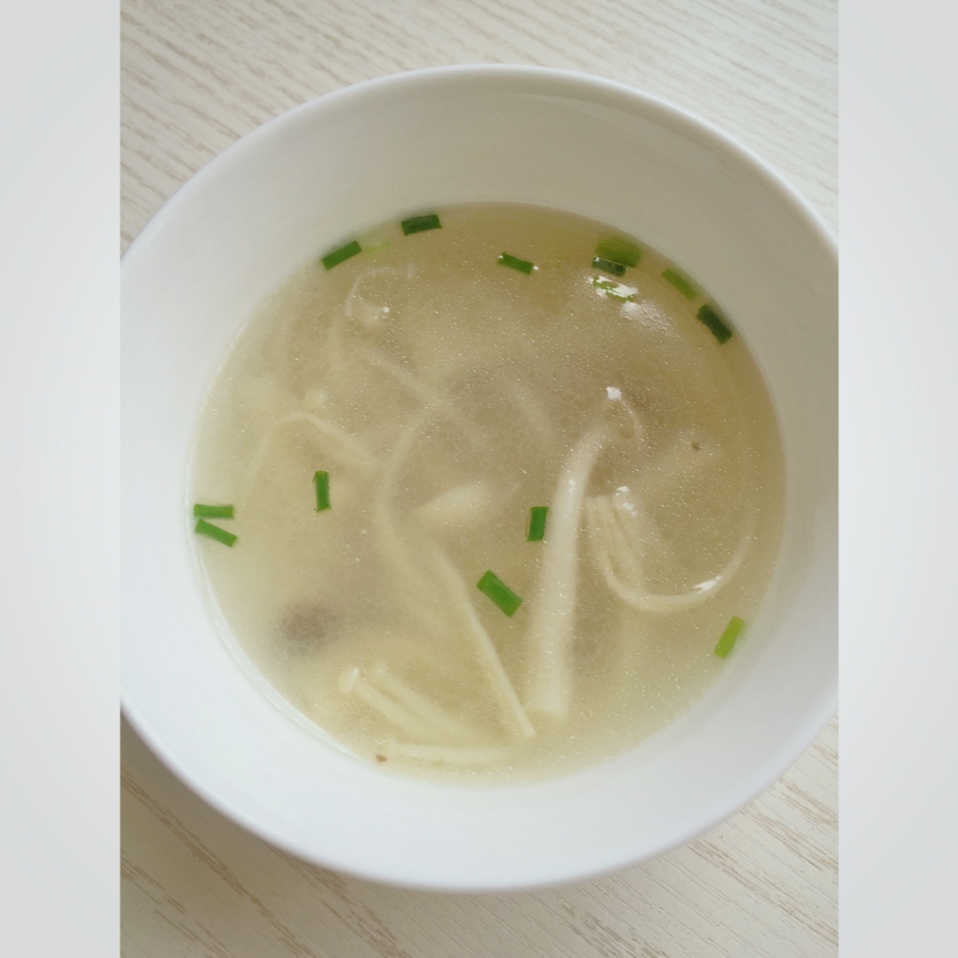 冬日暖汤——菌菇汤