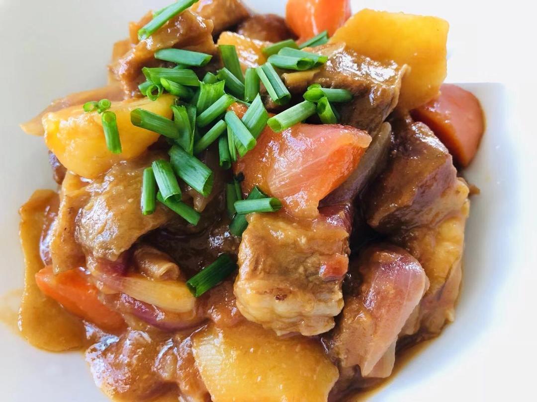 一个话唠包教包会的香浓红烩牛腩