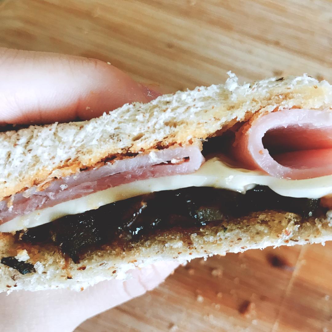 15种超好吃的烤乳酪三明治吐司（grilled cheese sandwich ）