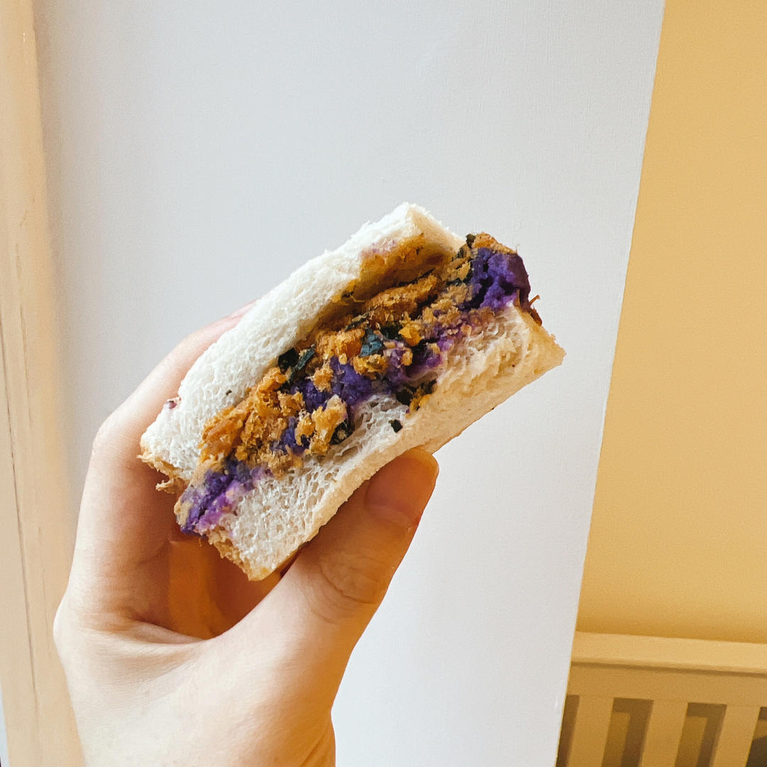 快手早餐-芋泥肉松吐司