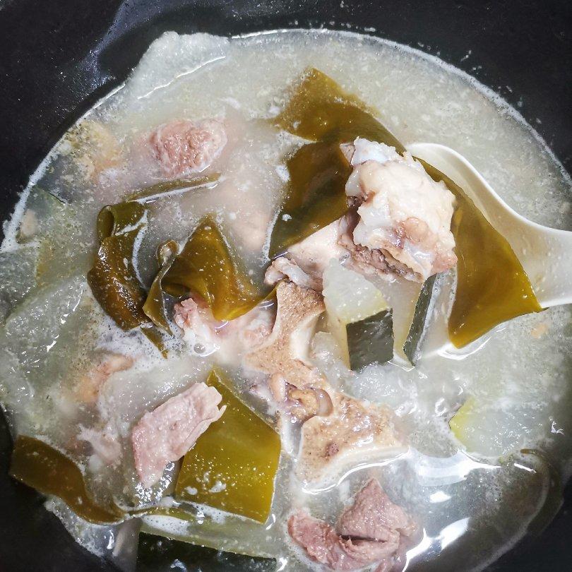 冬瓜薏米骨头汤