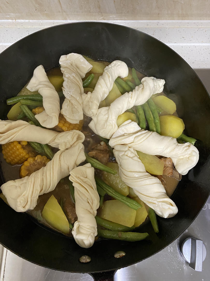 硬菜代表--排骨炖豆角土豆（豆角焖面胚子）