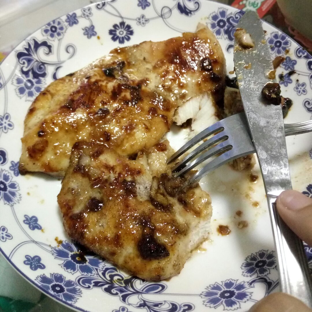 酷炫屌炸天好吃的煎鸡胸肉（香蒜蜂蜜煎鸡胸肉）