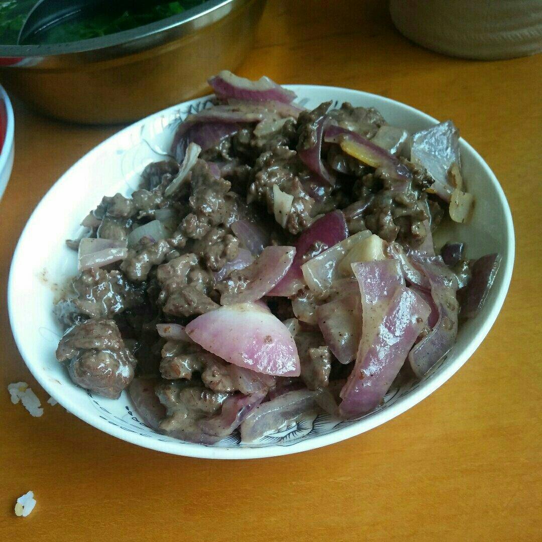 黑椒洋葱炒牛肉