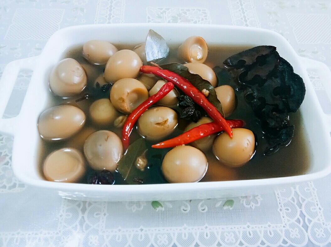 莲蓬鹌鹑蛋的做法