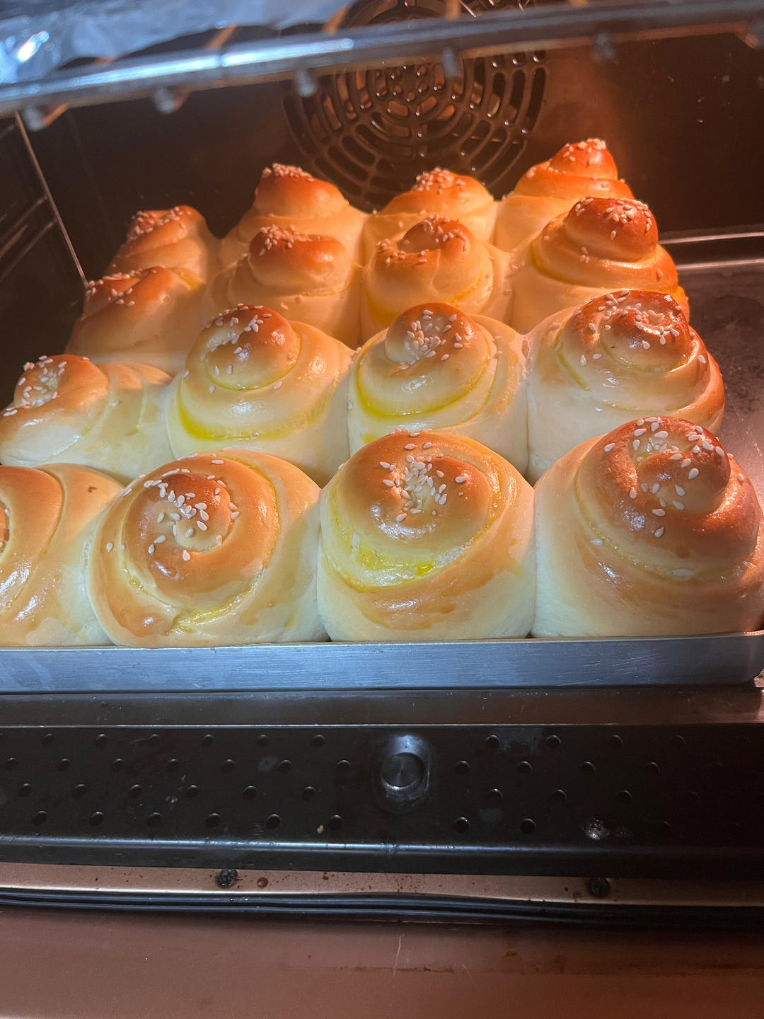 脆底蜂蜜小面包