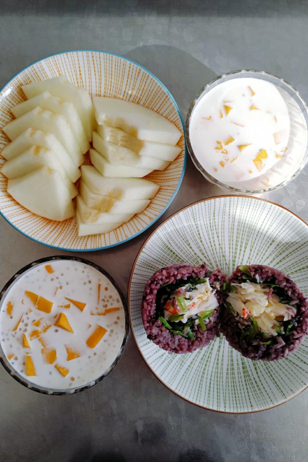 肉松麻薯西兰花饭团