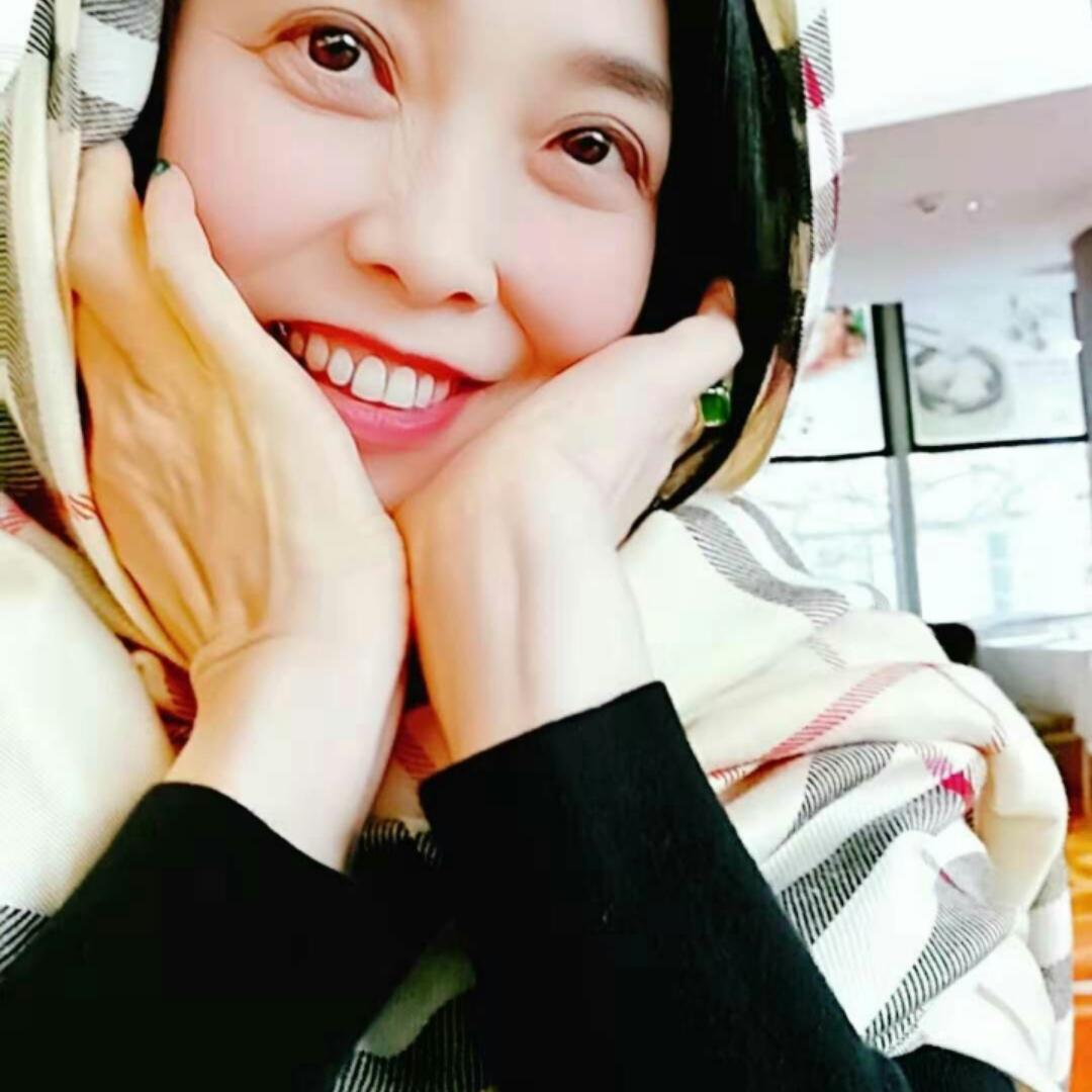 蔷薇小雯