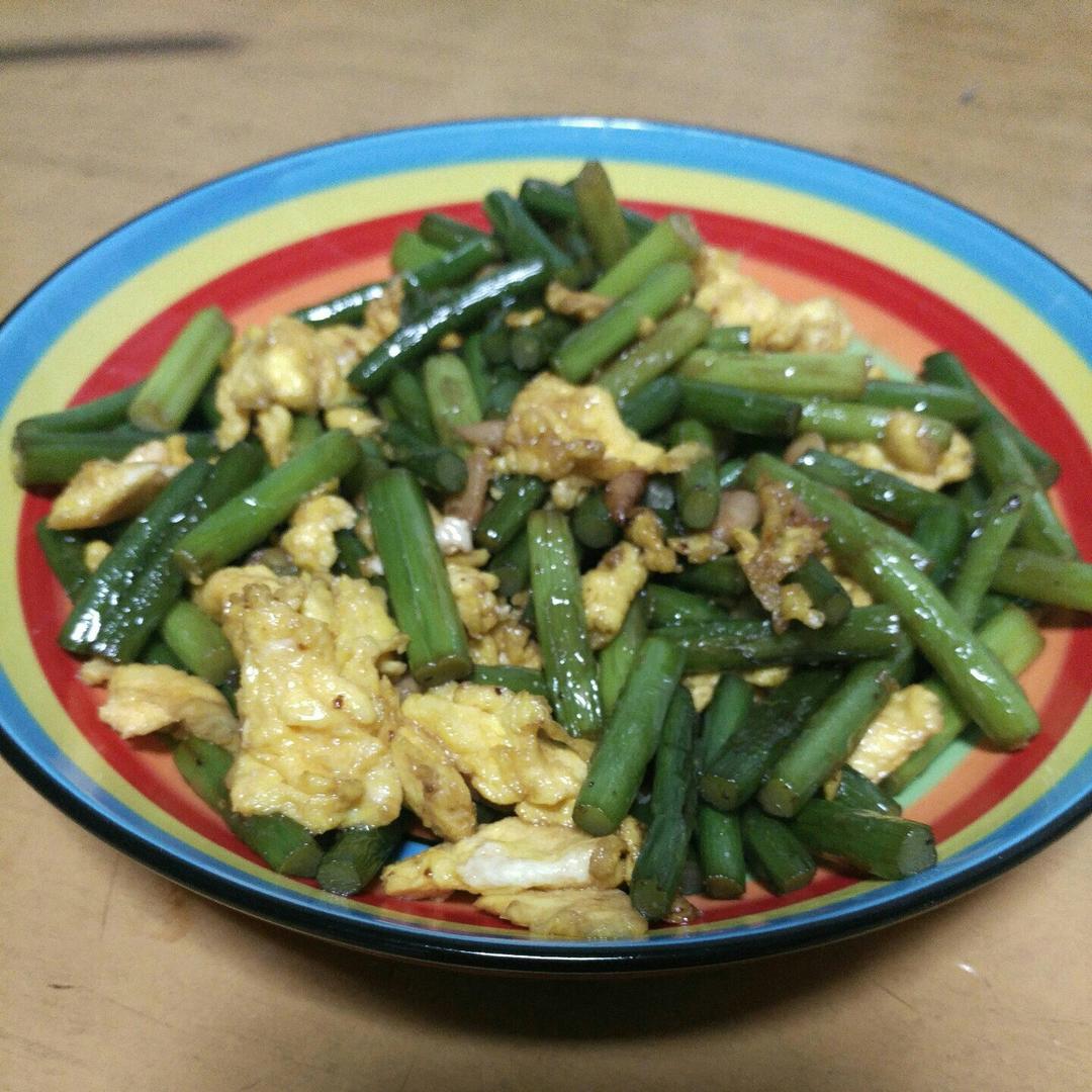 蒜薹炒鸡蛋