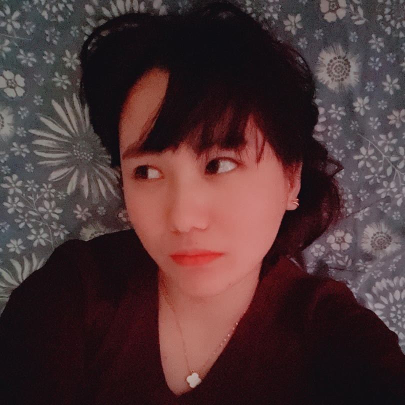 宇儿灰灰