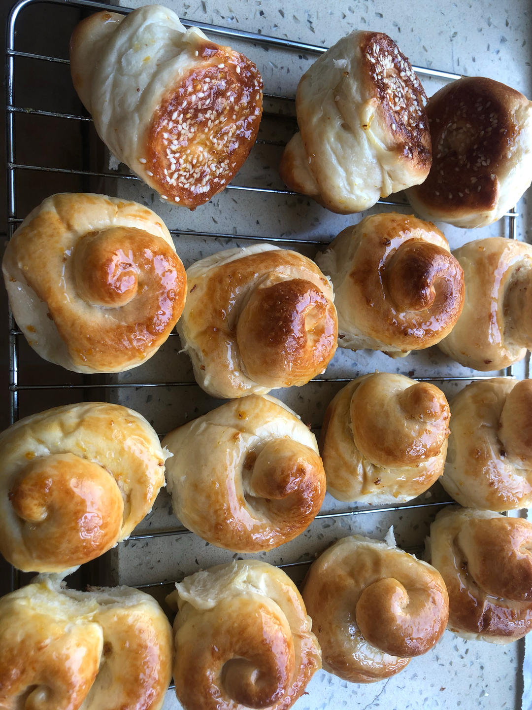 🍯蜂蜜脆底小面包🍞路边烘焙小铺的味道🏘