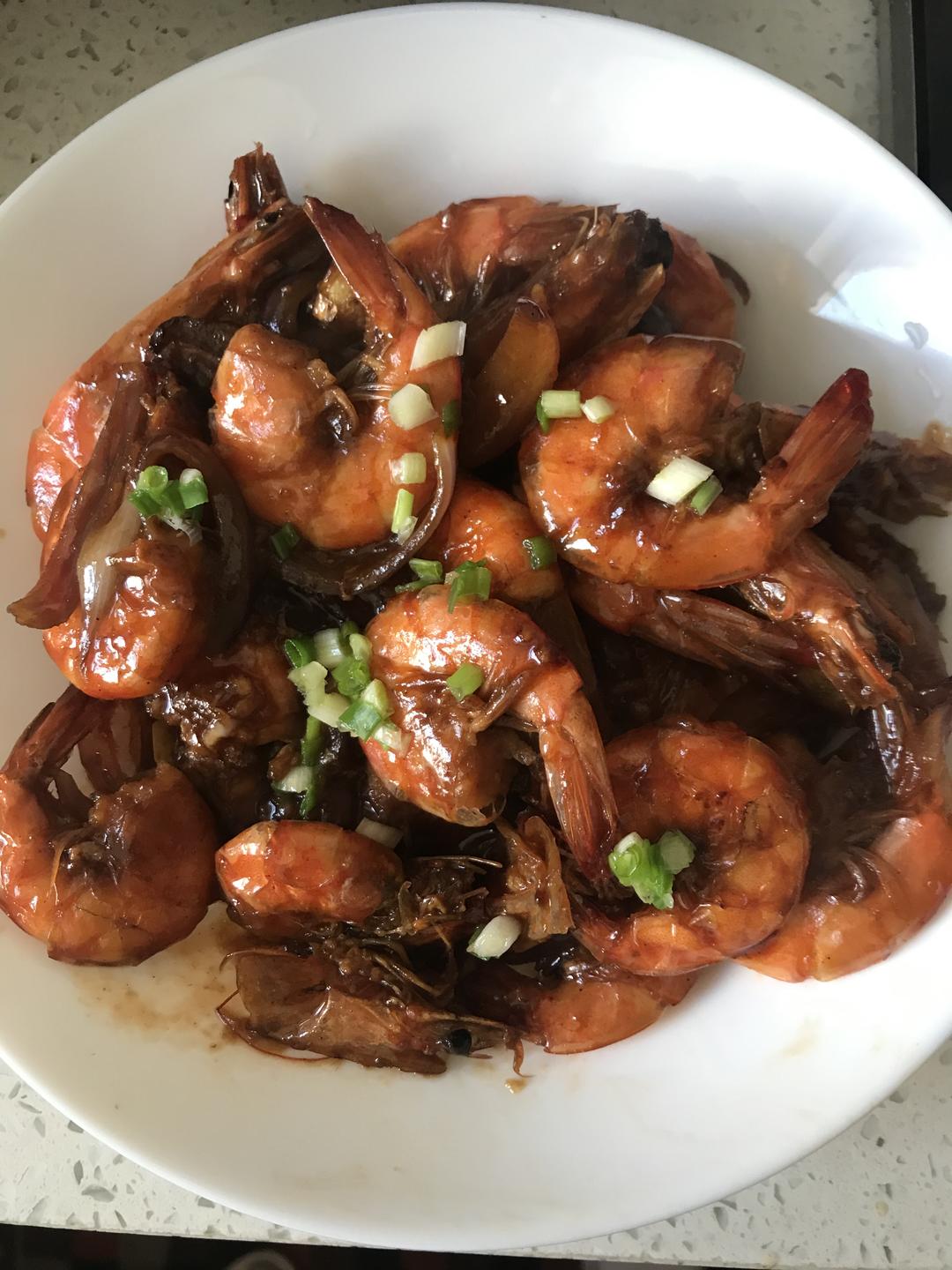 甜咸鲜味（不用剥壳）炒虾的做法