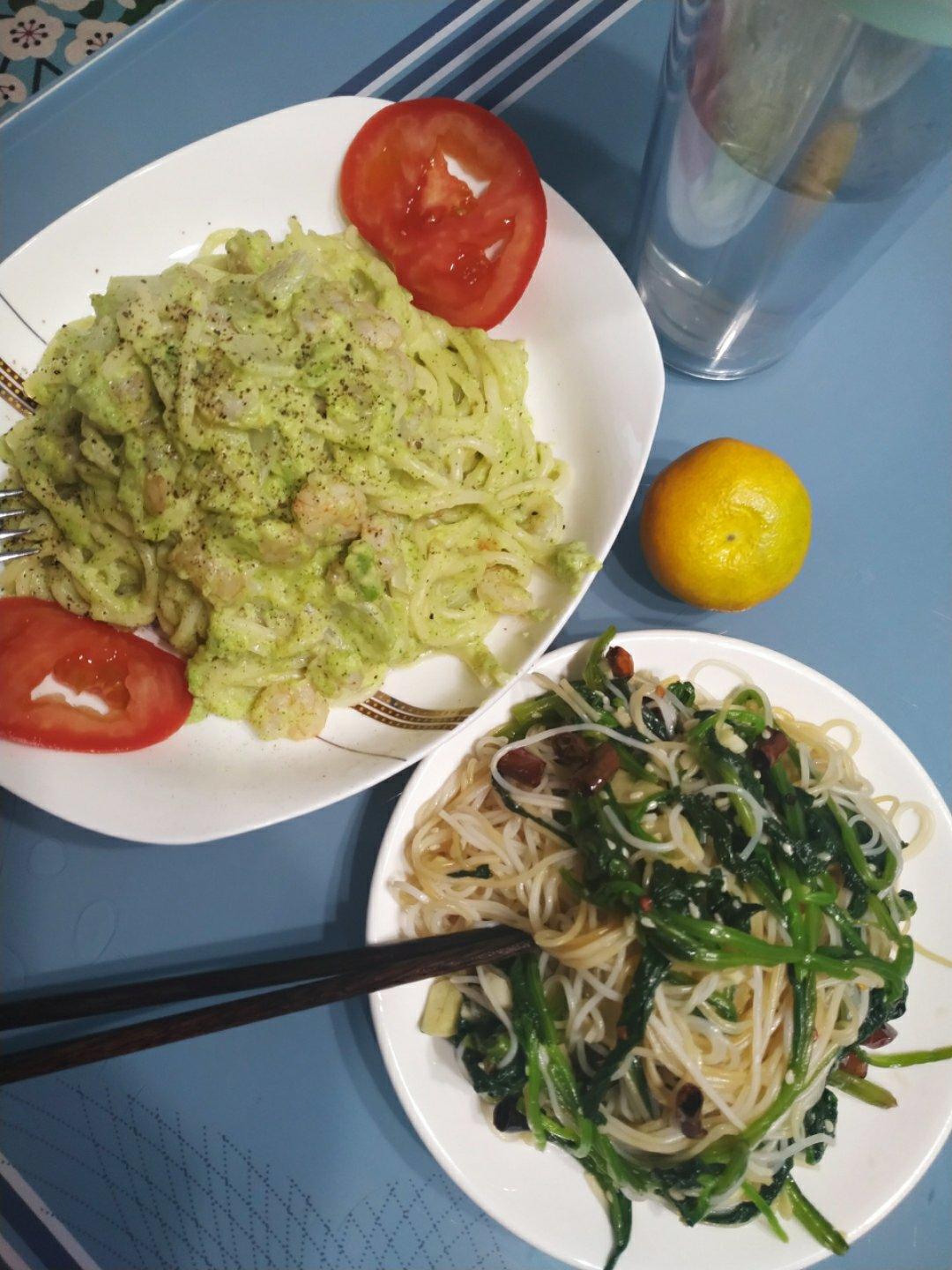 奶香浓郁的西兰花虾仁意面！