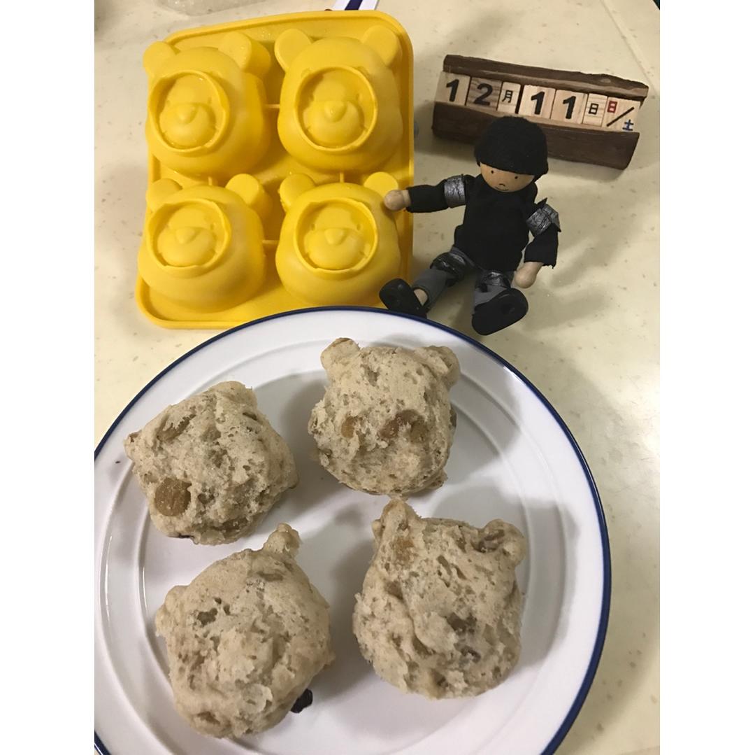 不用揉面，简单易做的——蔓越莓发糕