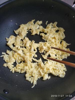 丝瓜炒蛋（广东丝瓜）的做法 步骤5