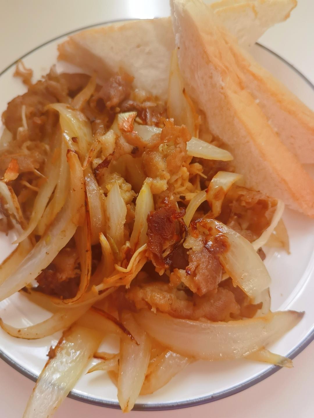 洋葱金针菇炒肥牛片